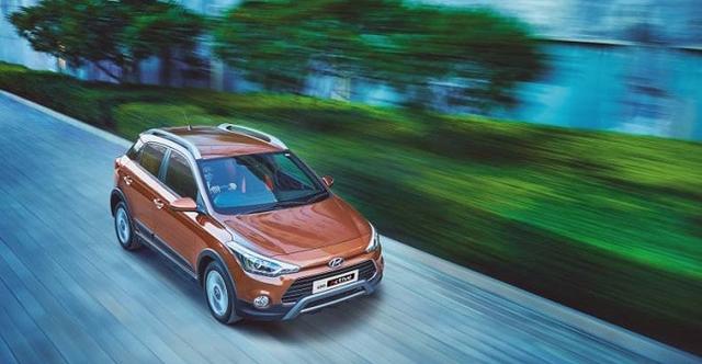 Hyundai India is all set to launch the new i20 Active crossover in India on March 17,2015. About three weeks ago, the company had revealed the design sketches of the car, and now it has revealed it completely through official pictures.