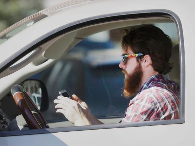 A new research by the Institute of Advanced Motorists (IAM) reveals the extent to which drivers use their phones and tablets to take selfies, make video calls and watch videos while driving.