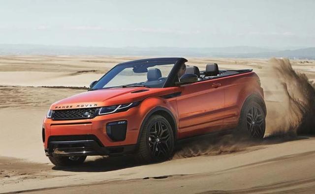 It was in 2012 that Land Rover first showcased the open top Evoque as a concept and soon we found out that a production version was on its way. Well, after a bunch of teasers, Land Rover has officially revealed the Evoque Convertible in the production guise and has said that it will go up for sale next year in more than 170 countries.
