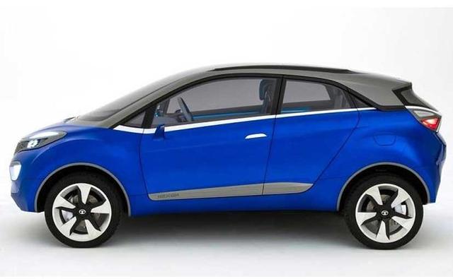 Tata Nexon sub-compact SUV interiors have been snapped while testing. Tata will showcase at Auto Expo 2016.