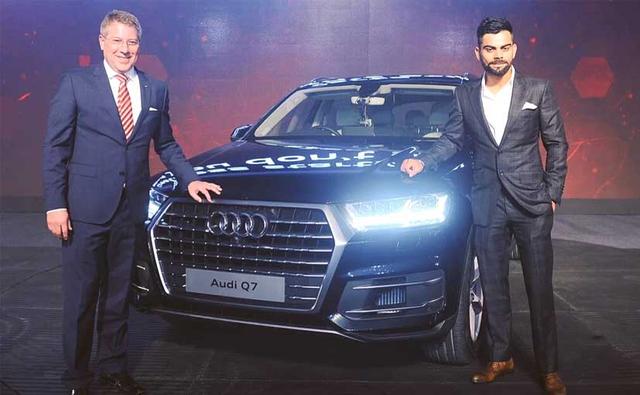 It's been on the cards for a while now and we've spotted the car testing on Indian soil for the past year or so. The 2016 Audi Q7 has been launched in India and will be available in two variants and only one engine with prices starting from Rs. 72 lakh (ex-showroom Delhi)