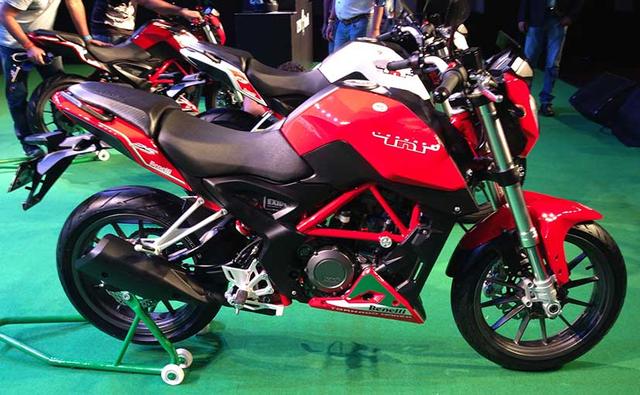 The Benelli TNT 25 has been launched at Rs. 1,68,000. The TNT 25 is the only Benelli motorcycle in the Indian market which is powered by a single-cylinder engine and is also the least expensive offering from the Italian brand. Here are five things you need to know about the new Benelli TNT 25.