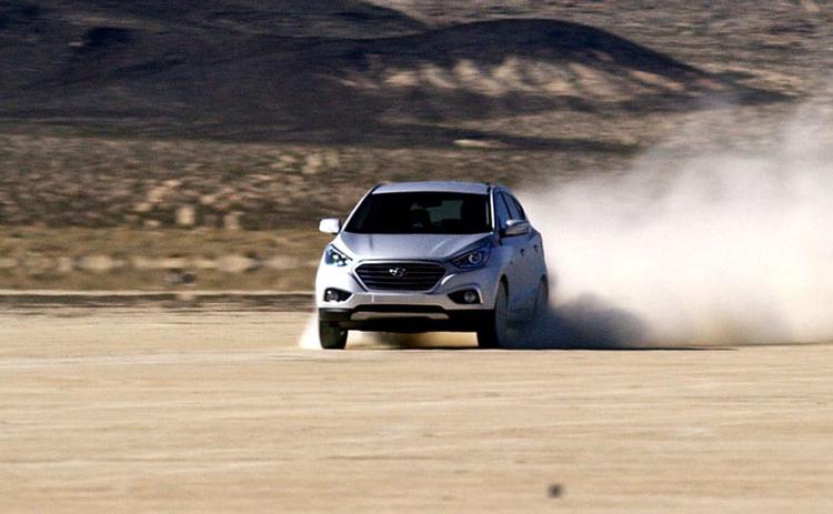 Hyundai Tucson Fuel Cell Car Sets New Land Speed Record