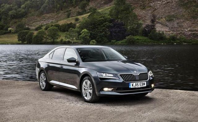 Czech carmaker, Skoda is all set to launch its most anticipated car, the new generation Superb tomorrow in India. Currently in its second generation, the new-gen Skoda Superb comes with new design and cosmetic updates, few mechanical changes and a host of new features.