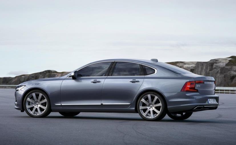 Volvo Reports Record Global Sales in 2015
