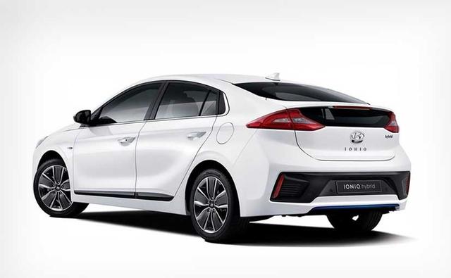 We've already told you a great deal about Hyundai's Prius competitor - the IONOQ and though till date the Korean car maker has been only teasing the car with sketches, there are some pictures of it which have now surfaced. Hyundai South Korea has published a series of images which reveal the IONIQ hybrid car.