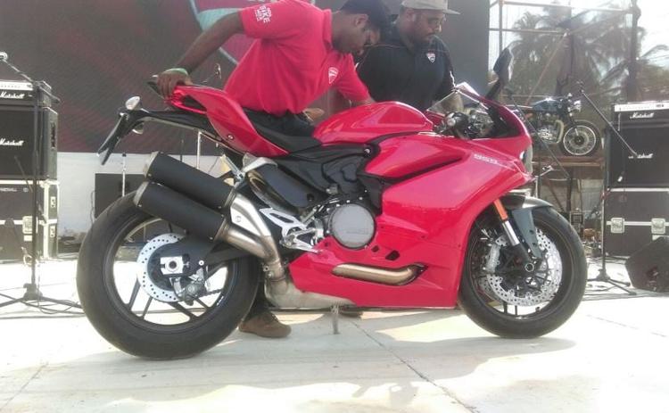 Ducati 959 Panigale to Be Launched on May 21; Prices Start at Rs. 13.97 Lakh