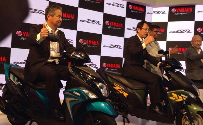 2016 Auto Expo: Yamaha Brings in Ray-ZR; Launch in March