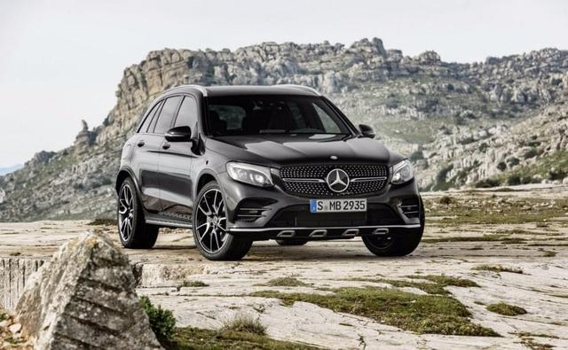 Ahead of its public debut at the upcoming New York Motor Show later this month, the Stuttgart based automaker has revealed the 2017 Mercedes-AMG GLC 43 AMG 4MATIC performance SUV.