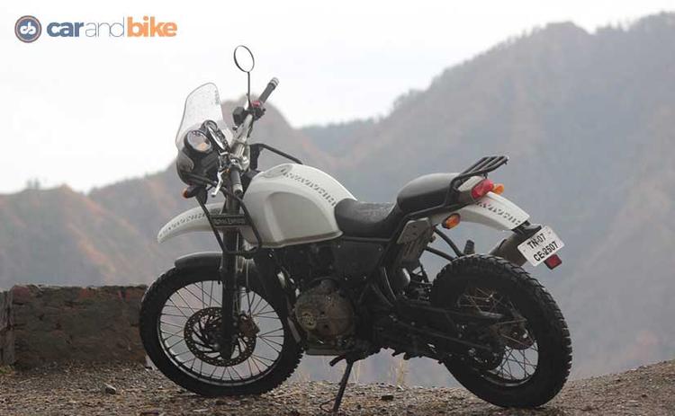 A question posed at the technical briefing by Royal Enfield was whether the Himalayan has been tested extensively on city roads. Pat came the reply from the Himalayan project lead saying, of course, it has been tested on city roads but putting those pictures or videos just wouldn't look good for an adventure tourer.