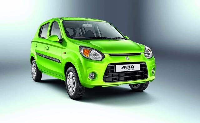 Keeping up with the growing competition, Maruti Suzuki has launched the 2016 Alto 800 facelift in the country with prices starting at Rs. 2.49 lakh for the STD trim, going up to Rs. 3.76 lakh (ex-showroom, Delhi) for the range-topping LXI CNG (O) trim. The updated model was spotted completely undisguised a few days ago and gets minor cosmetic and mechanical changes compared to the outgoing model.