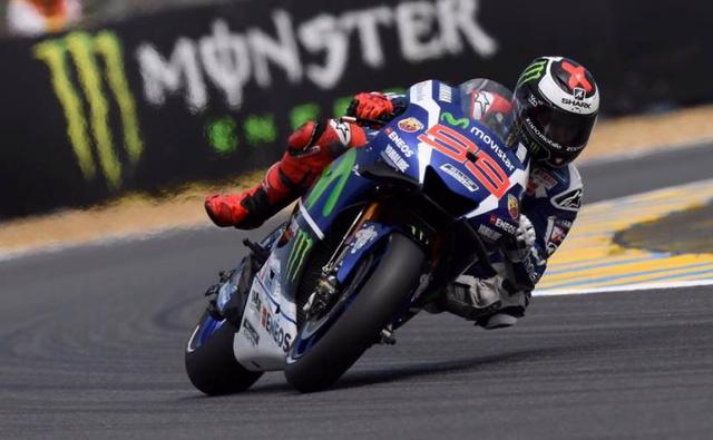 It was a weekend of crashes at the 2016 Le Mans MotoGP with as many as eight riders crashing out at the French circuit. However, the last weekend saw Movistar Yamaha's Jorge Lorenzo secure his second MotoGP win (43'51.290) this year, followed by team rider Valentino Rossi in second place (+10.654). Team Suzuki's Maverick Vinales claimed the third spot (+14.177) sealing his first ever MotoGP podium finish, also Suzuki's first since 2008.