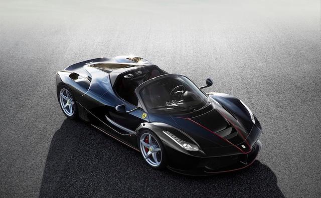Ending months of speculations, renderings and spy shots, Ferrari has finally pulled wraps off the topless LaFerrari ahead of its public debut at the Paris Motor Show this October.