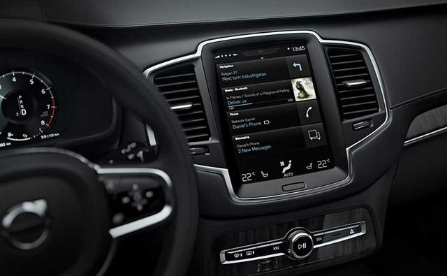 Infotainment systems in cars have offered the ability to connect your smartphone to the car's audio system for quite some time now. That fact may lead one to wonder exactly what purpose do systems such as Android Auto and Apple CarPlay serve.
