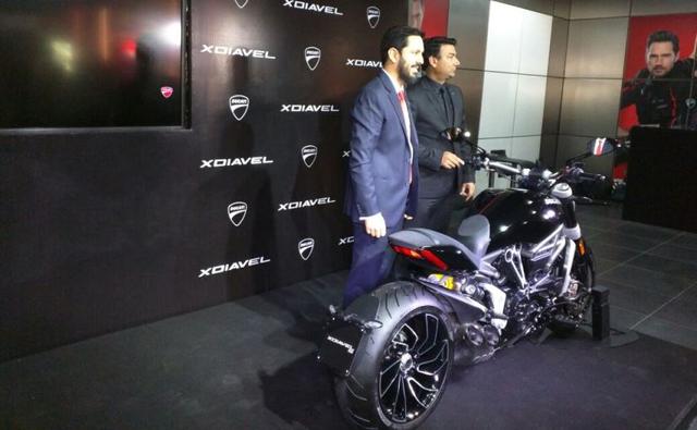 Ducati has launched the all-new XDiavel for India at its NCR dealership. The bike comes in two variants - the regular XDiavel and XDiavel S. While the former is priced at Rs. 15.87 lakh, the latter comes at Rs. 18.47 lakh (both ex-showroom, Delhi).