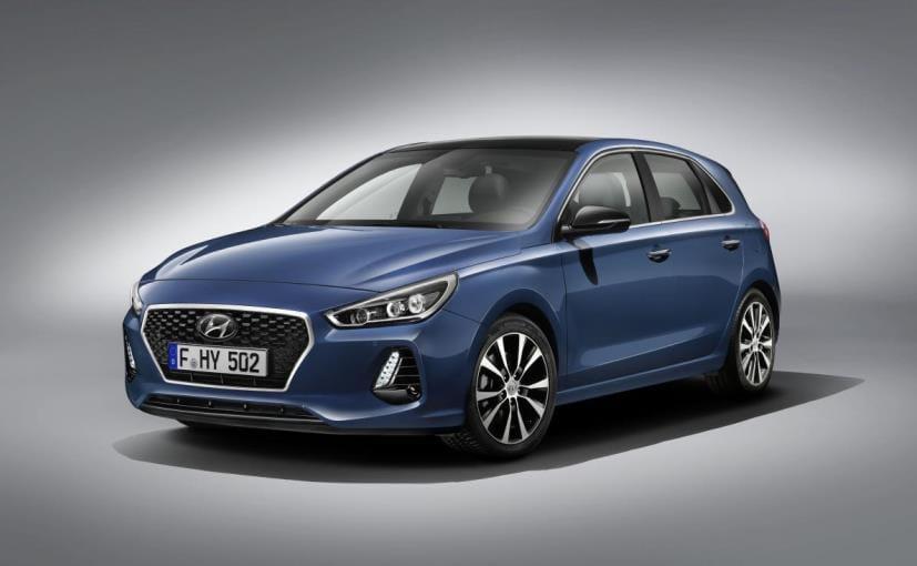 The new-gen Hyundai i30, the long awaited premium hatch from the South Korean carmaker, finally makes an appearance ahead of its official debut at the 2016 Paris Motor Show, next month.