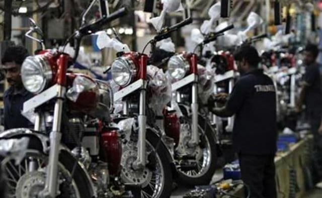 Motorcycles costing Rs 1 lakh or more may be levied a 6 per cent additional motor vehicle tax in Karnataka, if a budget proposal presented in the state assembly is passed. The tax slab for bikes falling in this bracket (costing Rs 1 lakh or more) is to be raised from the existing 12 per cent to 18 per cent, according to the proposal.