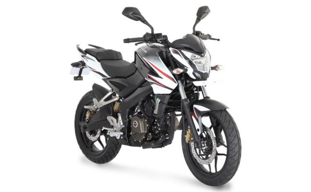 Bajaj is all set to relaunch and revive the Pulsar NS 200 in the Indian market. The new updated bike will make its debut in mid-January 2017 and will feature a minor makeover in styling terms. More significant will be a BSIV engine though, and Bajaj says that the bike's specs and output will remain unchanged. Expect new colour options and new style body graphics.