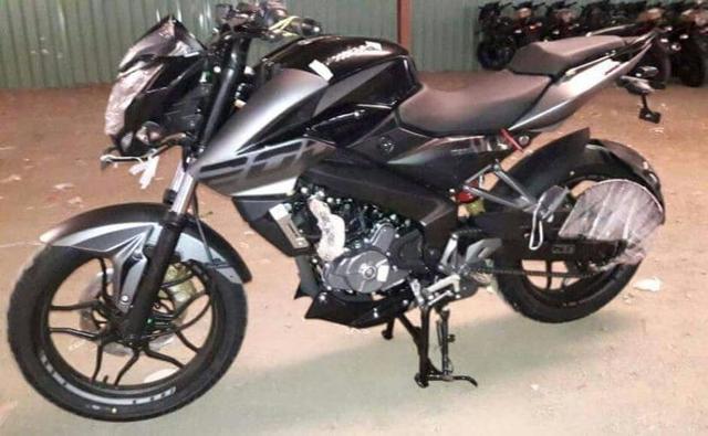 2017 Bajaj Pulsar NS 200 Spotted Sans Camouflage Ahead Of Launch