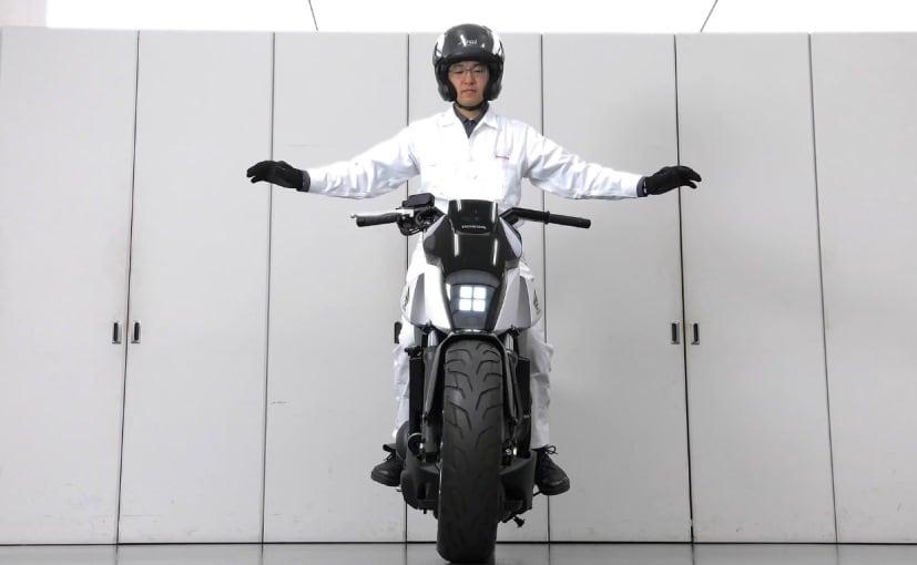 CES 2017: Honda Unveils Self-Balancing Motorcycle