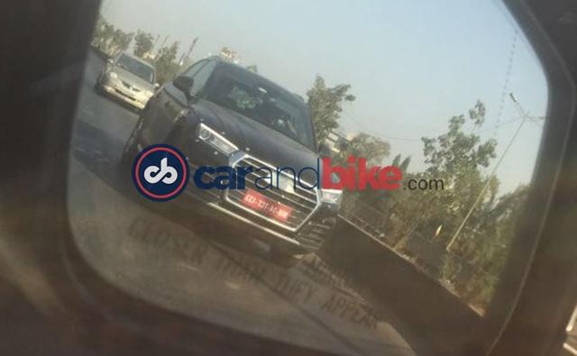 The new generation Audi Q5 was caught testing in Mumbai ahead of its launch scheduled in the second half of 2017. The all-new luxury SUV will be taking on a host offerings like the Mercedes-Benz GLE, Jaguar F-Pace and the likes in the segment. The new model will be locally assembled keeping prices competitive.