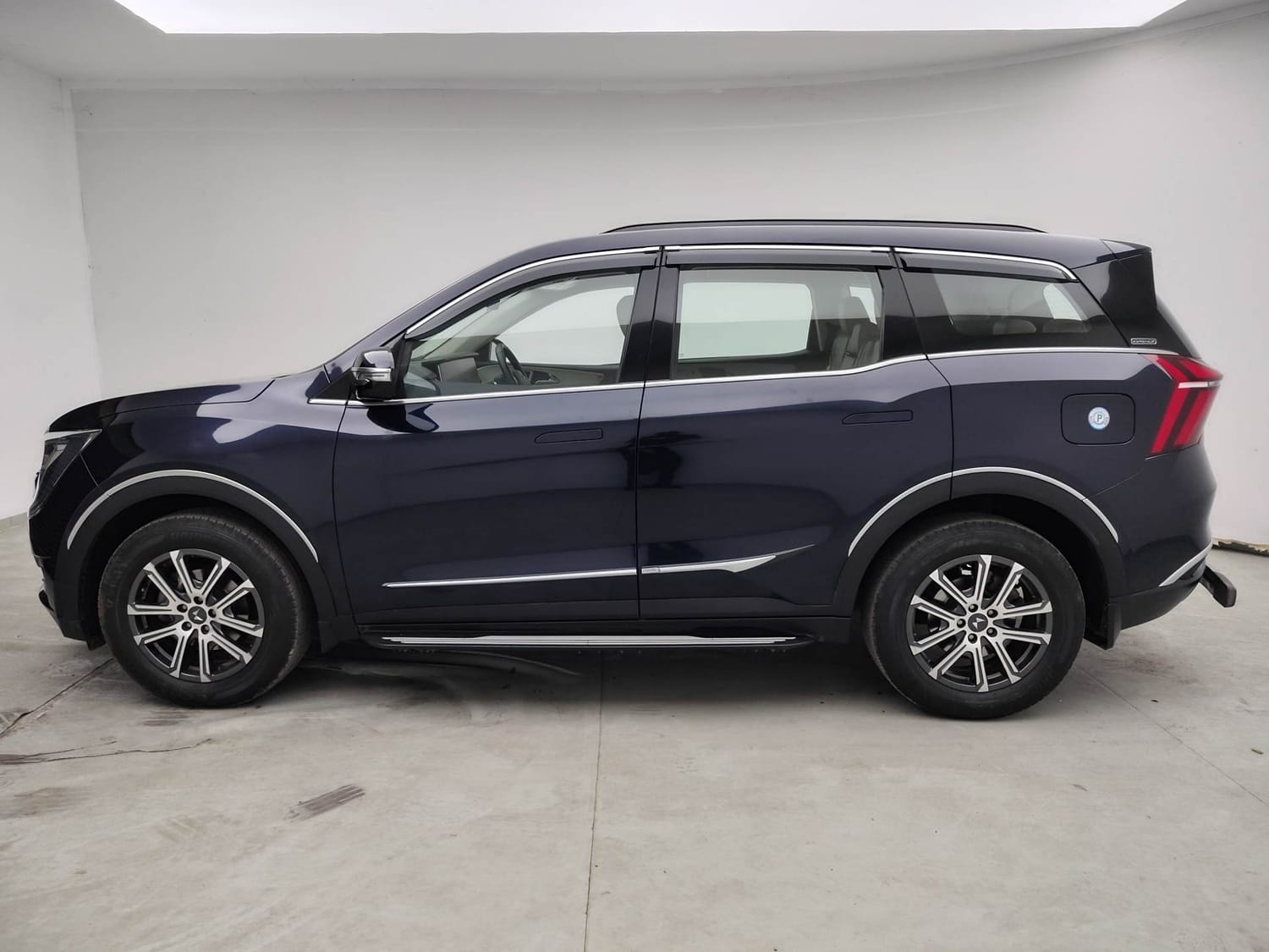 Used 2023 Mahindra XUV700 Used 2023 Mahindra XUV700
