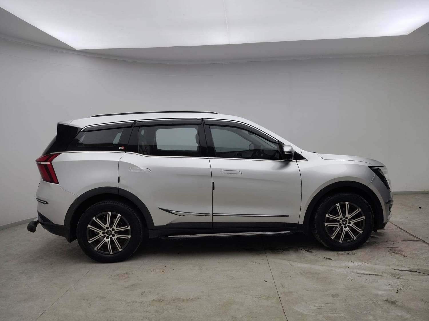 Used 2023 Mahindra XUV700 Used 2023 Mahindra XUV700