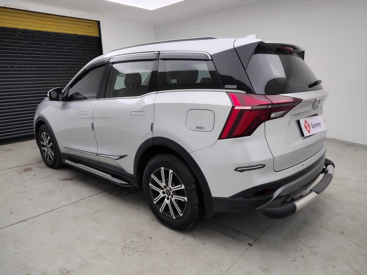 Used 2023 Mahindra XUV700 Used 2023 Mahindra XUV700