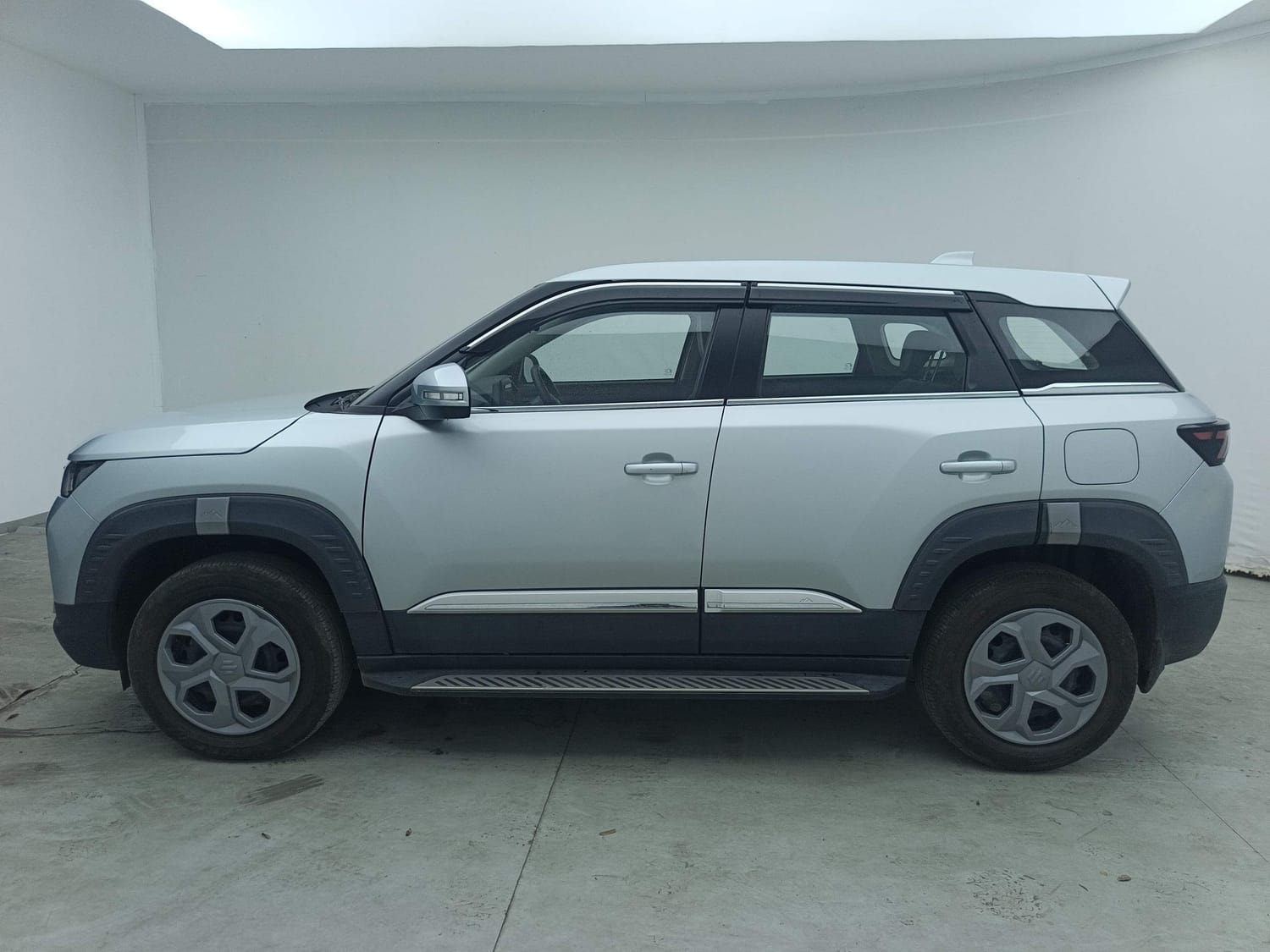 Used 2024 Maruti Suzuki Brezza Used 2024 Maruti Suzuki Brezza