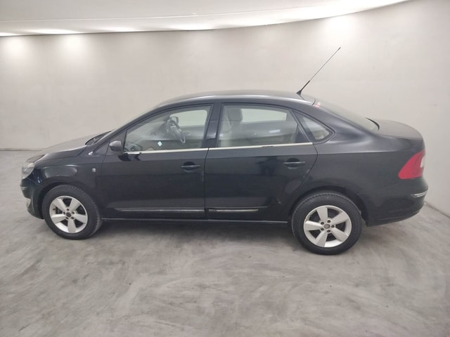 View Skoda Rapid Image 2 Used Skoda Rapid Image 2