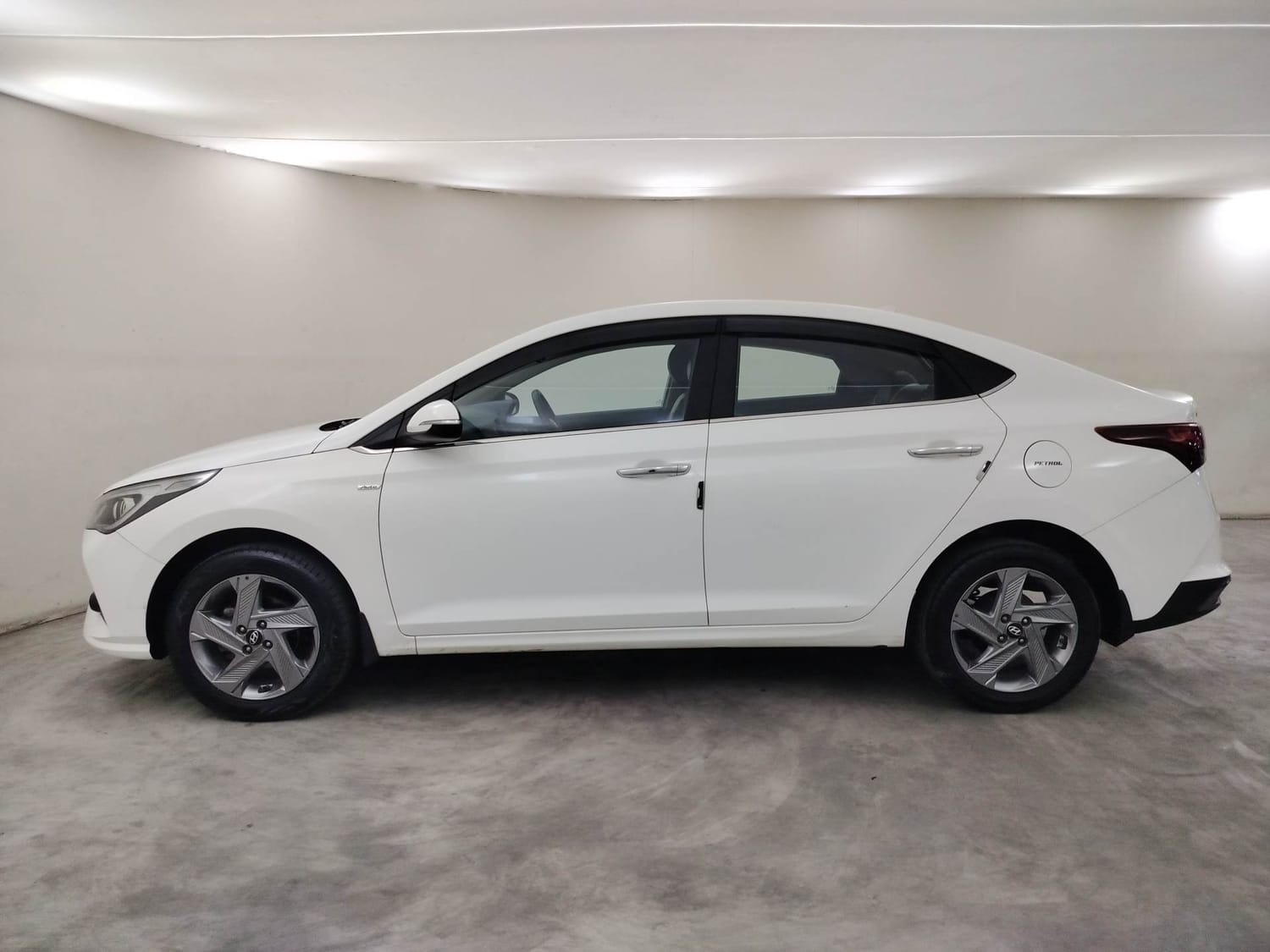 Used 2022 Hyundai Verna Used 2022 Hyundai Verna