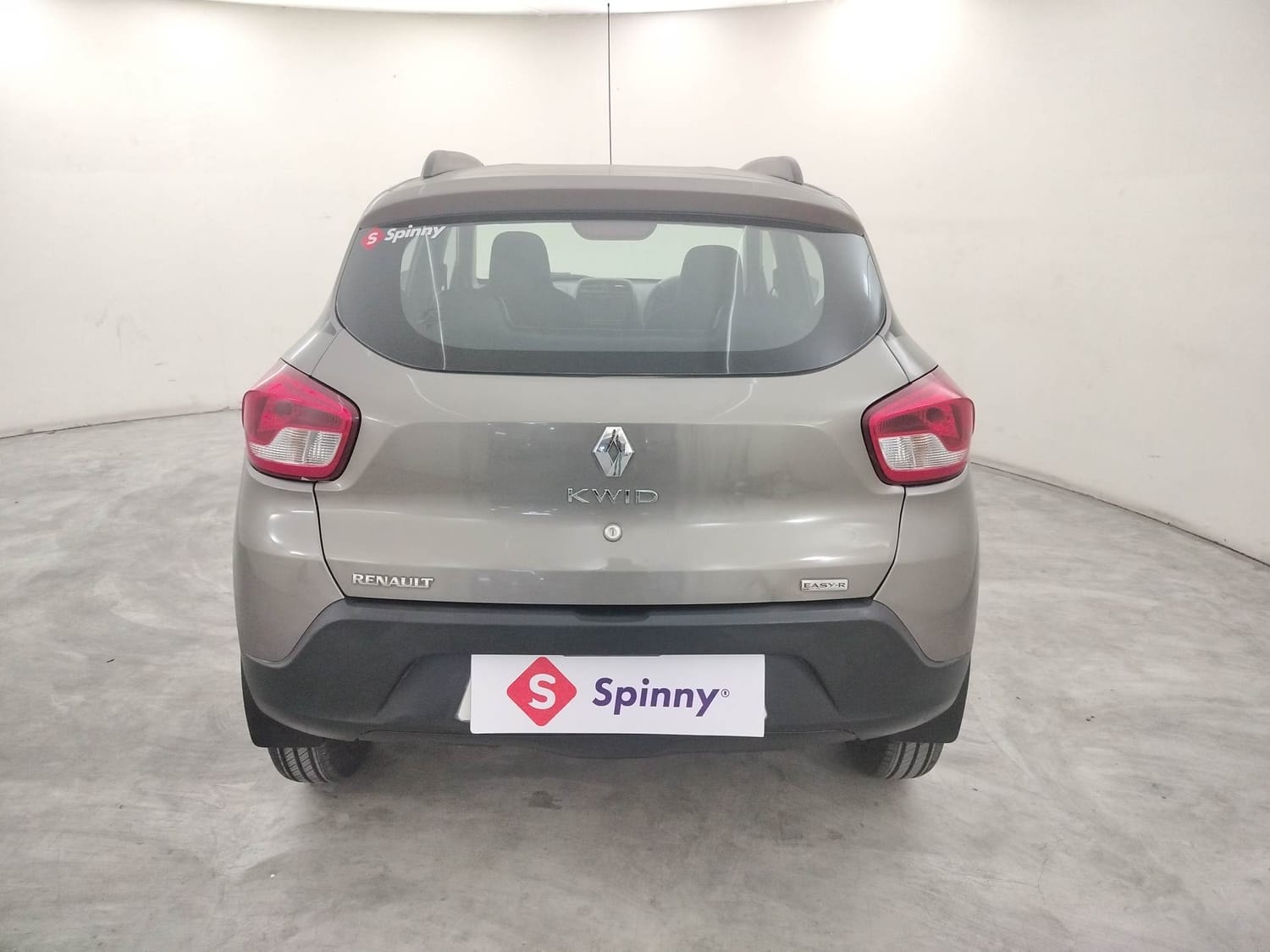View 2017 Renault Kwid RXL 1.0 AMT BS IV Image 4 Used 2017 Renault Kwid RXL 1.0 AMT BS IV Image 4
