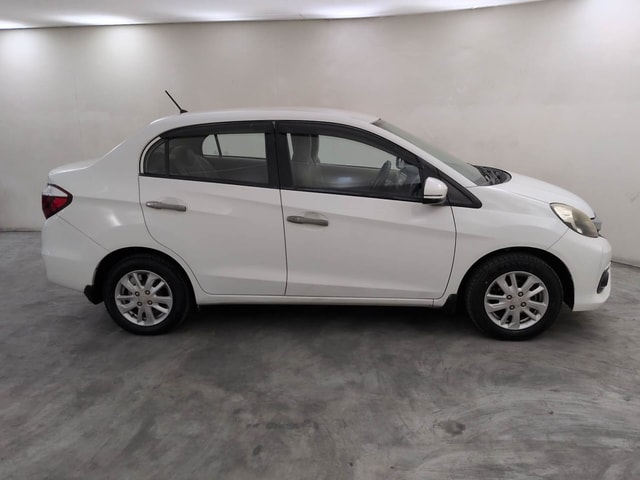 View Honda Amaze Image 6 Used Honda Amaze Image 6