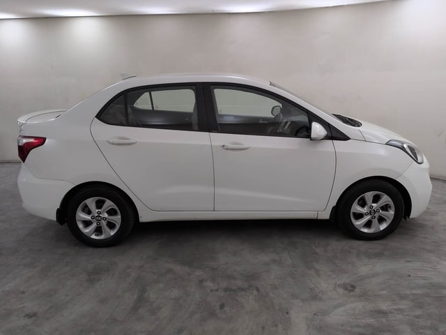 View Hyundai Xcent Image 6 Used Hyundai Xcent Image 6