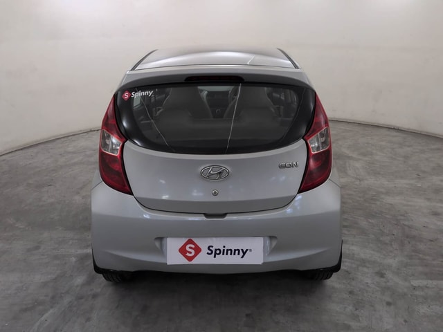 View Hyundai EON Image 4 Used Hyundai EON Image 4