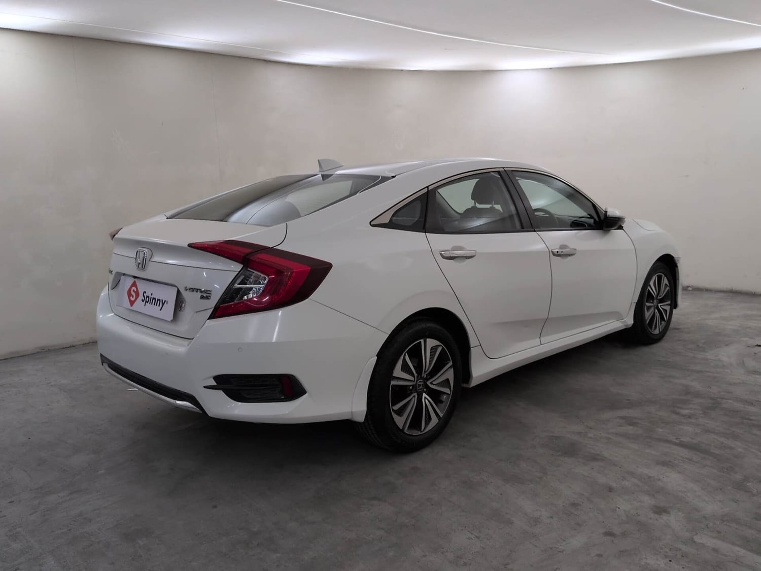 View 2019 Honda Civic ZX MT Diesel Image 5 Used 2019 Honda Civic ZX MT Diesel Image 5