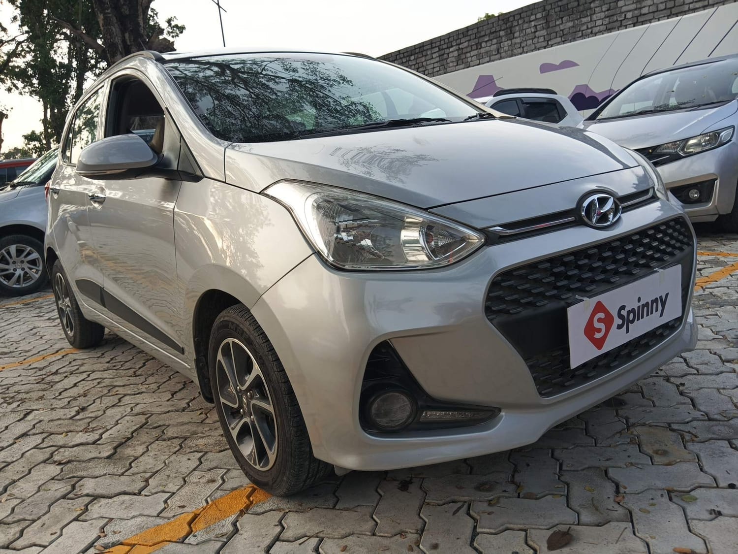View 2018 Hyundai Grand i10 1.2 Asta Petrol Image 7 Used 2018 Hyundai Grand i10 1.2 Asta Petrol Image 7