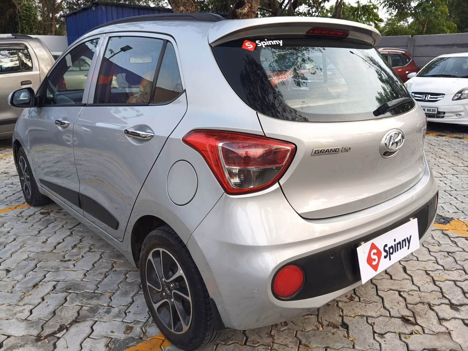View 2018 Hyundai Grand i10 1.2 Asta Petrol Image 3 Used 2018 Hyundai Grand i10 1.2 Asta Petrol Image 3