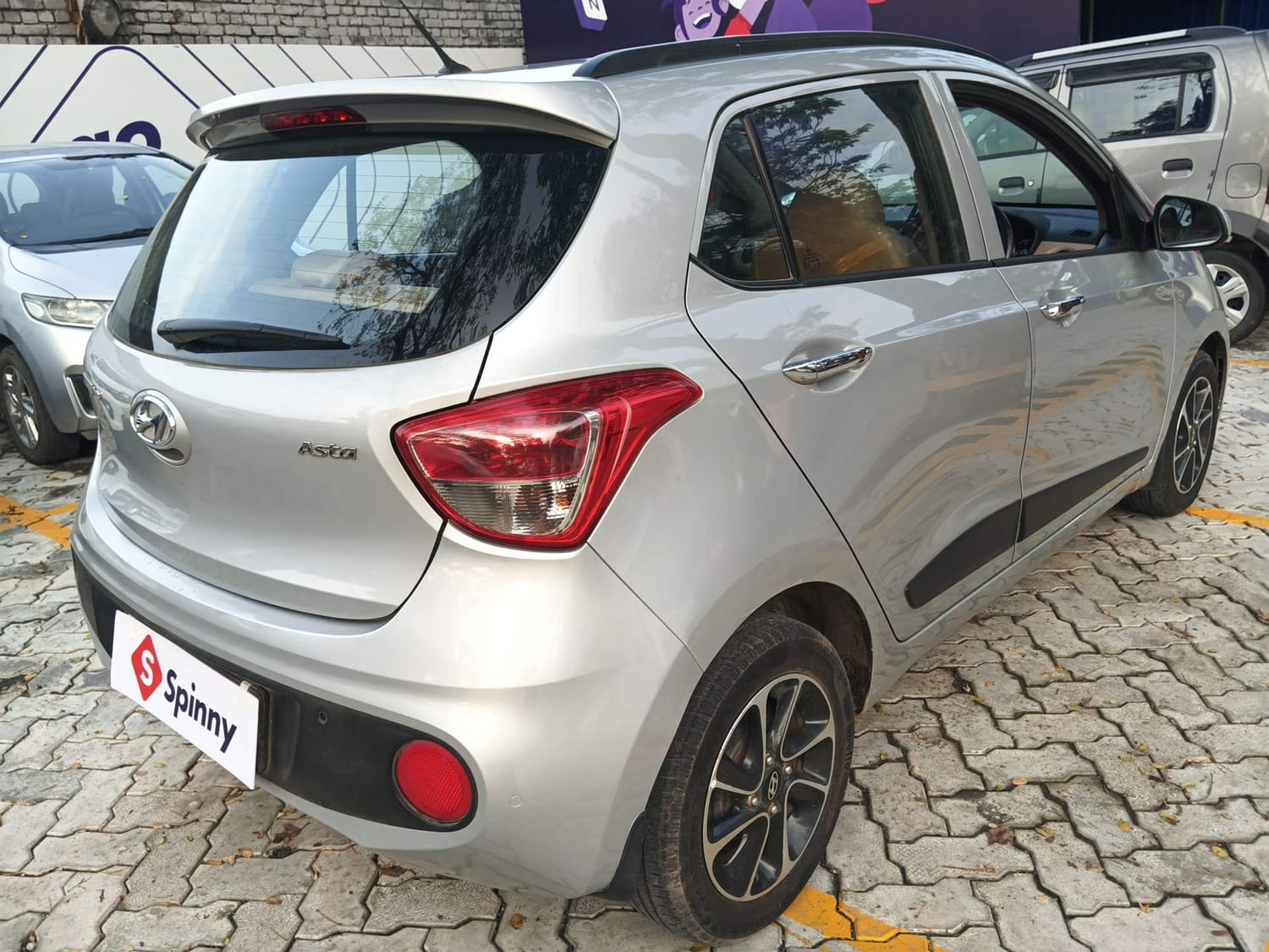 View 2018 Hyundai Grand i10 1.2 Asta Petrol Image 5 Used 2018 Hyundai Grand i10 1.2 Asta Petrol Image 5
