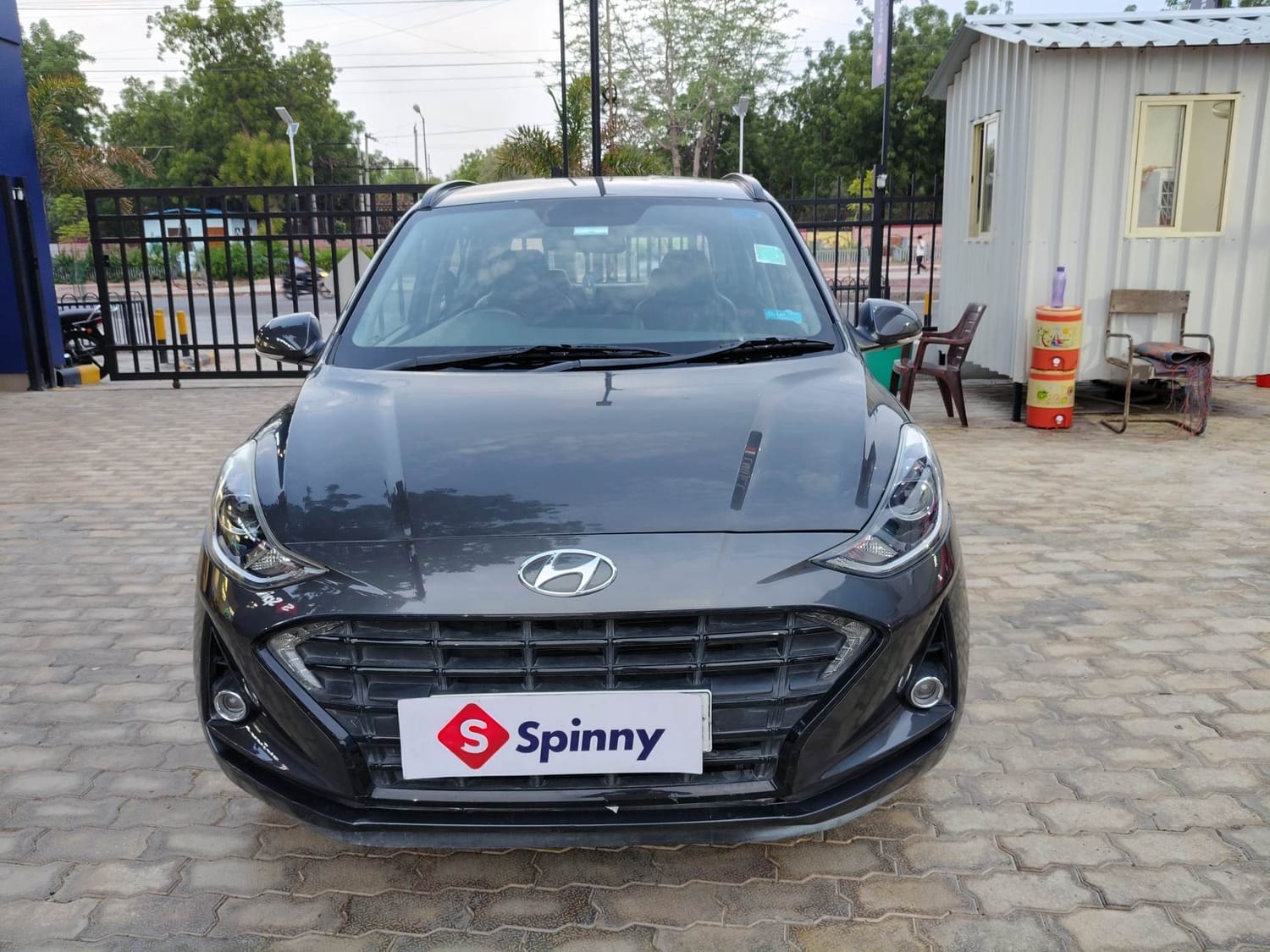 View 2022 Hyundai Grand i10 Nios Sportz Petrol AMT Image 8 Used 2022 Hyundai Grand i10 Nios Sportz Petrol AMT Image 8