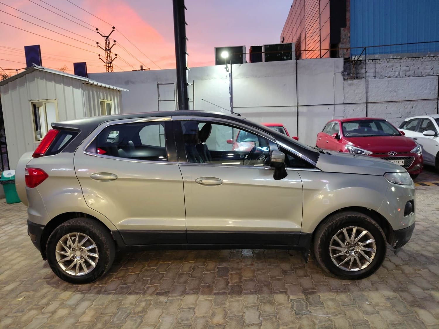 View 2014 Ford EcoSport 1.5 TDCi Diesel Trend BS IV Image 6 Used 2014 Ford EcoSport 1.5 TDCi Diesel Trend BS IV Image 6