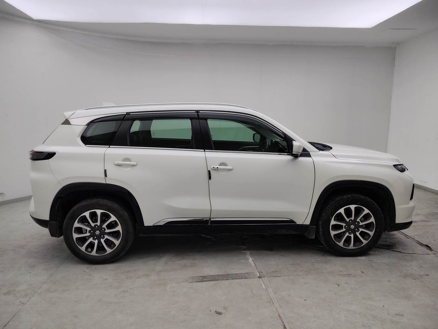 Used 2024 Maruti Suzuki Grand Vitara Used 2024 Maruti Suzuki Grand Vitara