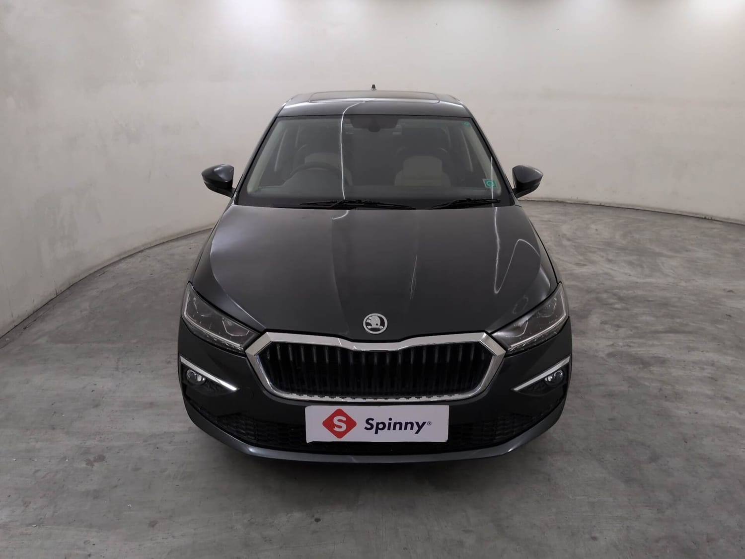 View 2023 Skoda Slavia Style 1.0 TSI AT Image 8 Used 2023 Skoda Slavia Style 1.0 TSI AT Image 8