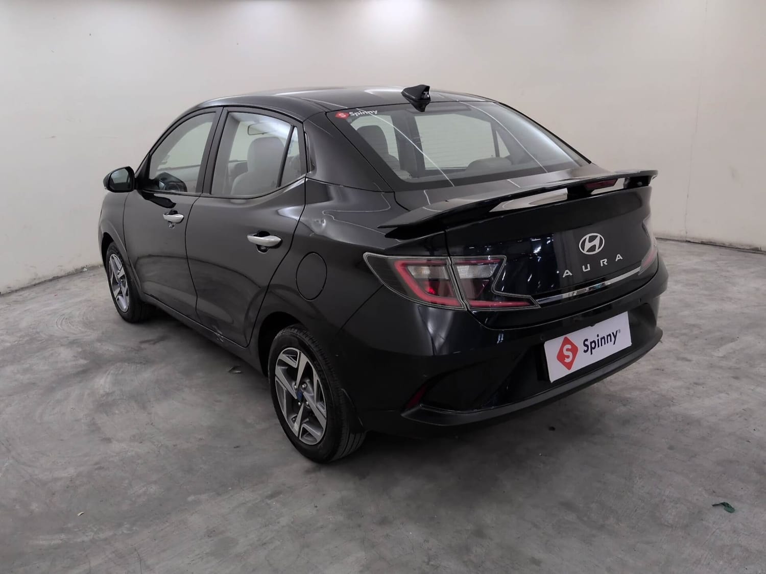 Used 2024 Hyundai Aura Used 2024 Hyundai Aura