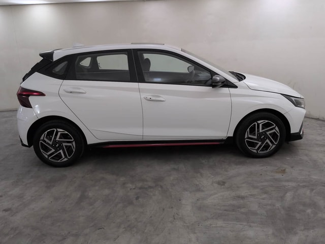 View Hyundai i20 N Line Image 6 Used Hyundai i20 N Line Image 6