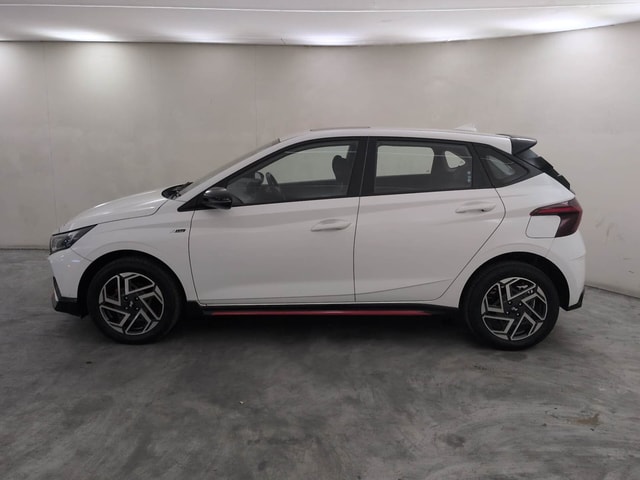 View Hyundai i20 N Line Image 2 Used Hyundai i20 N Line Image 2