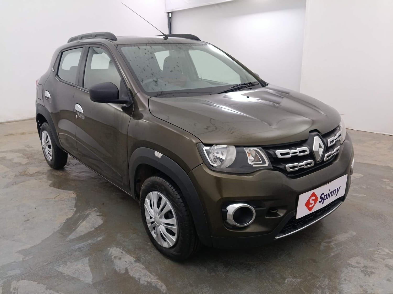 View 2016 Renault Kwid RXL Image 7 Used 2016 Renault Kwid RXL Image 7