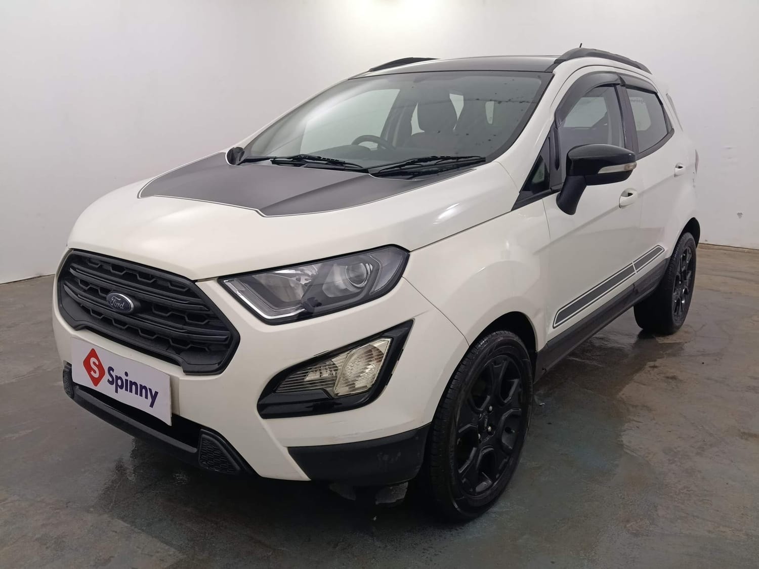 View 2019 Ford EcoSport 1.5 TiVCT Petrol Thunder Edition BS IV Image 1 Used 2019 Ford EcoSport 1.5 TiVCT Petrol Thunder Edition BS IV Image 1