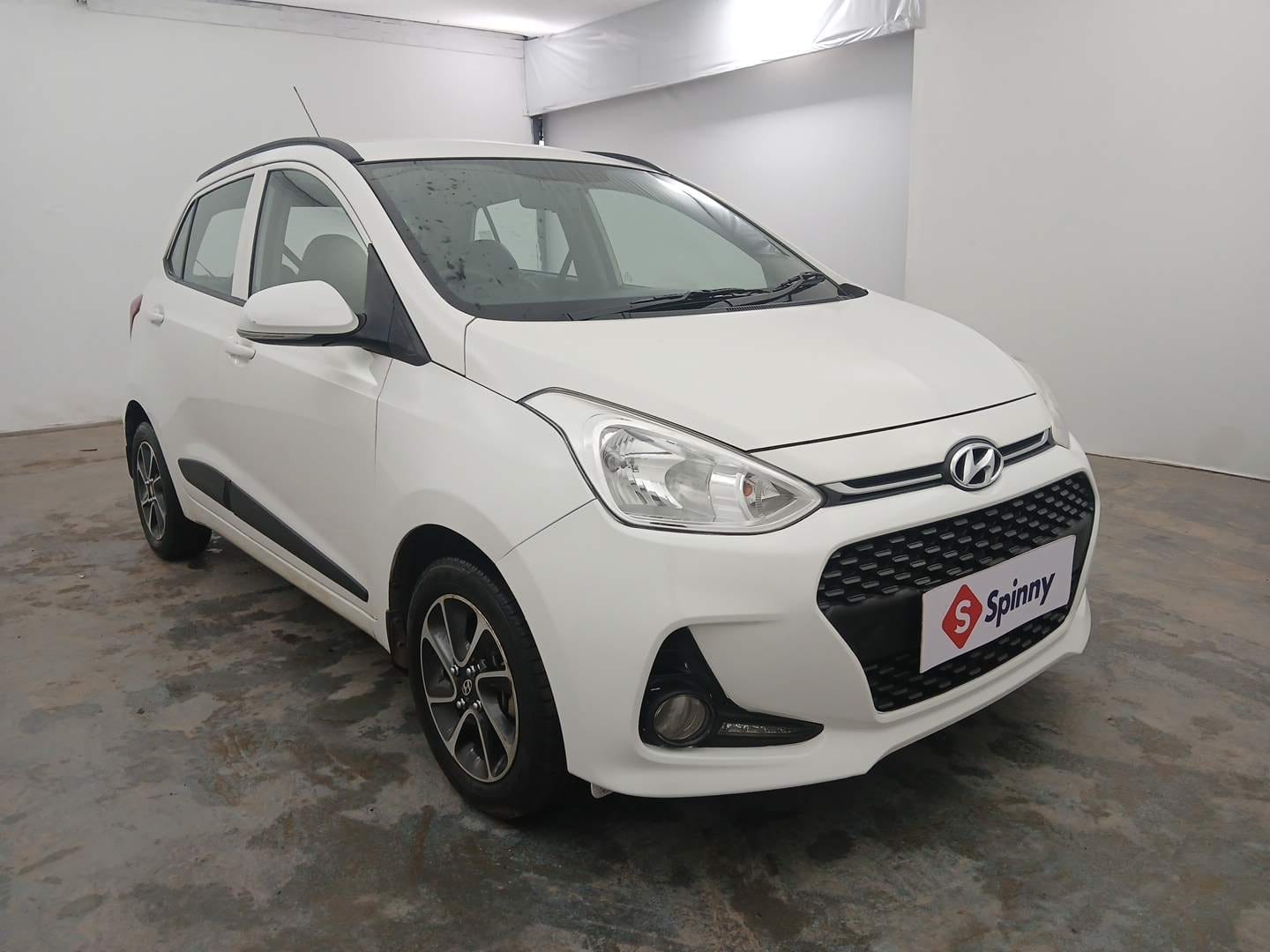 View 2017 Hyundai Grand i10 1.2 Sportz Petrol AT Image 7 Used 2017 Hyundai Grand i10 1.2 Sportz Petrol AT Image 7