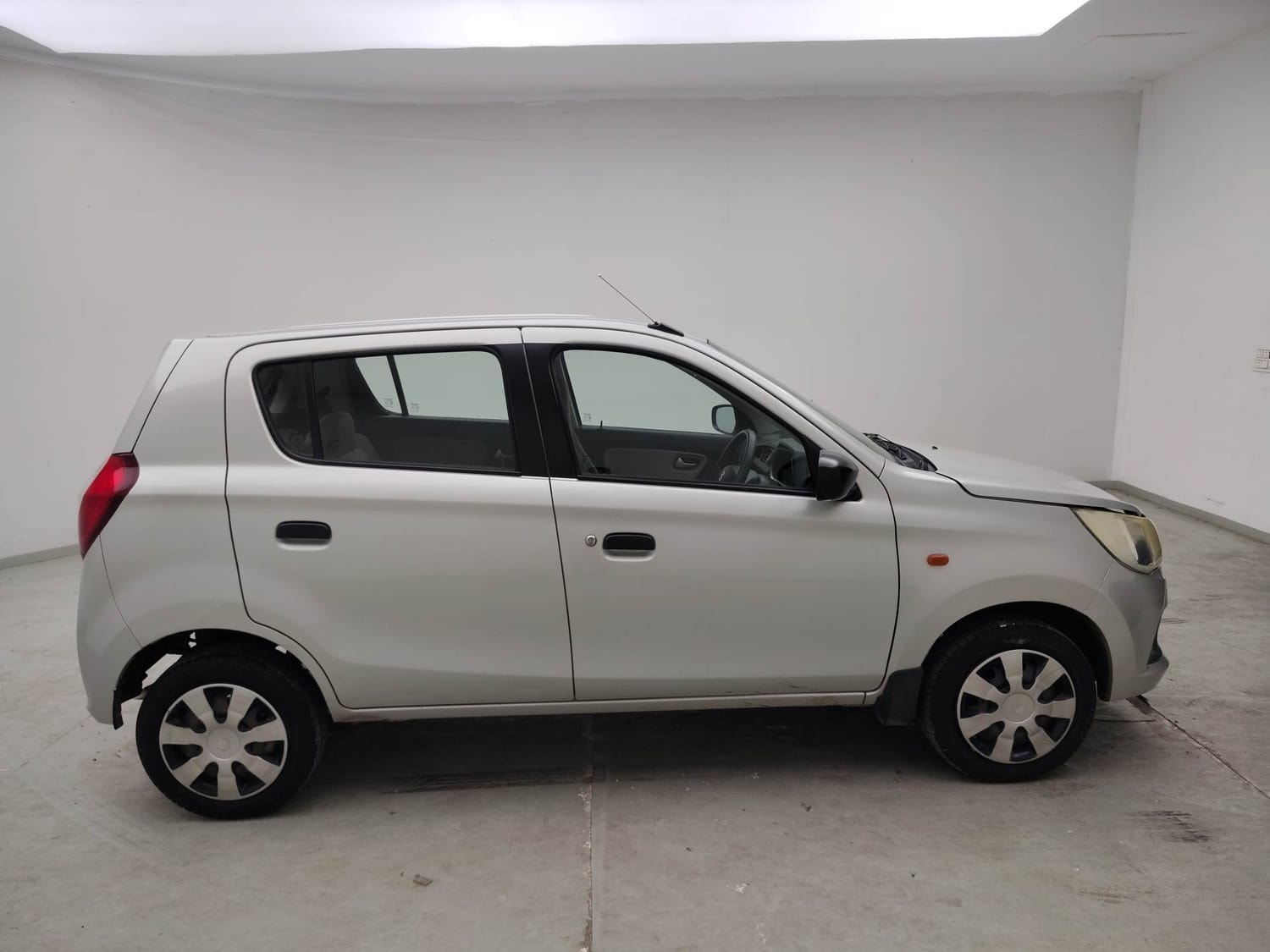 View 2016 Maruti Suzuki Alto K10 LX Image 6 Used 2016 Maruti Suzuki Alto K10 LX Image 6